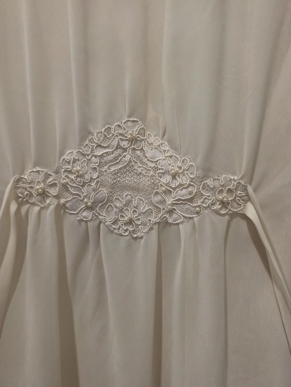 Oscar de la Renta Cream Sheer Short Robe